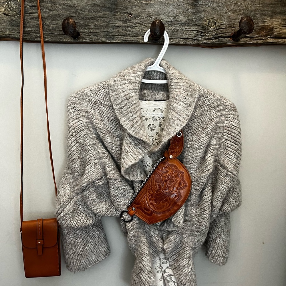 Soft grey shrug!! Perfect condition!!